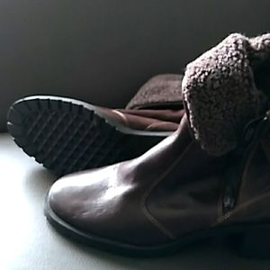 Women's boots